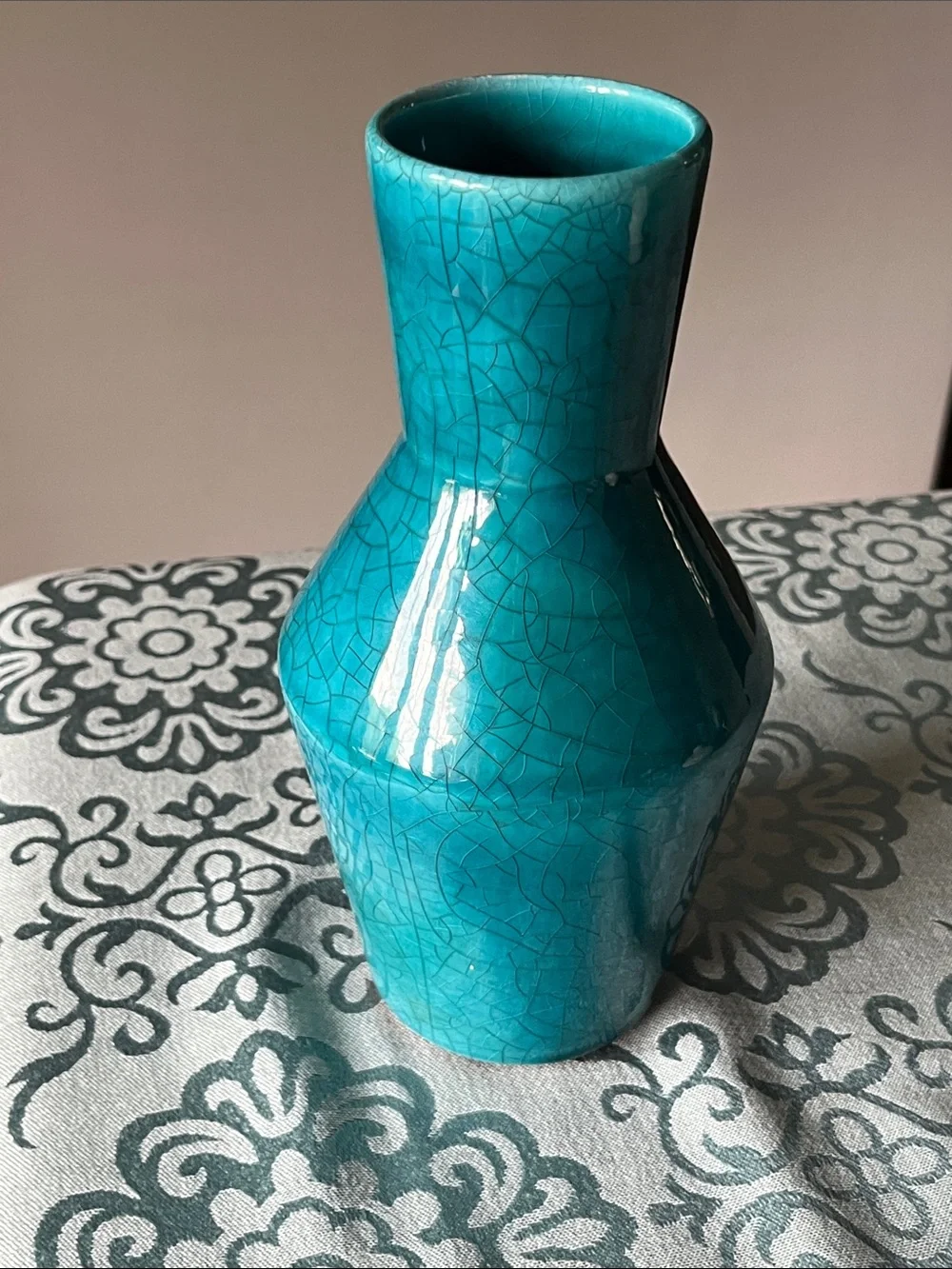 Crate&Barrel Mirea Teal vase with Gloss Crackle glazing NWT